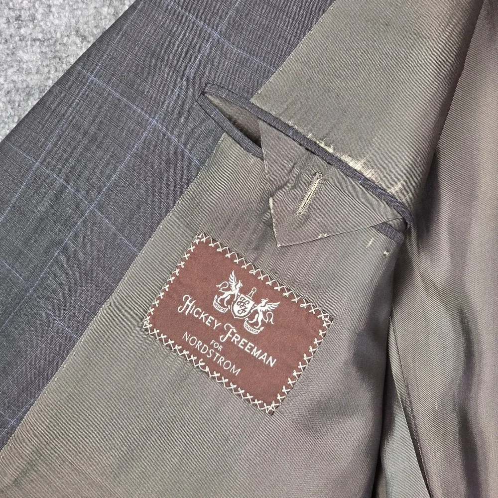 Vtg Hickey Freeman Suit Jacket Men 42‎ Grey Plaid Wool Silk Blazer Nordstrom USA